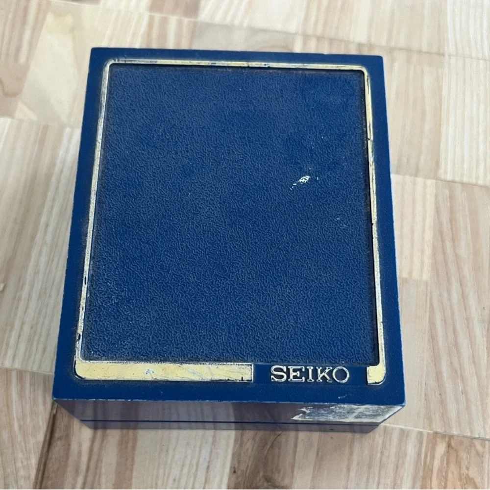 Seiko 5 Automatic Rare Vintage Men’s Watch Diamonds Burgundy Dial Gold Plated